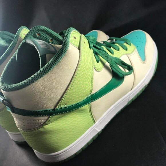 Dunk High Premium 'Glow In The Dark 2' - Nike 11 - Picture 5 of 8